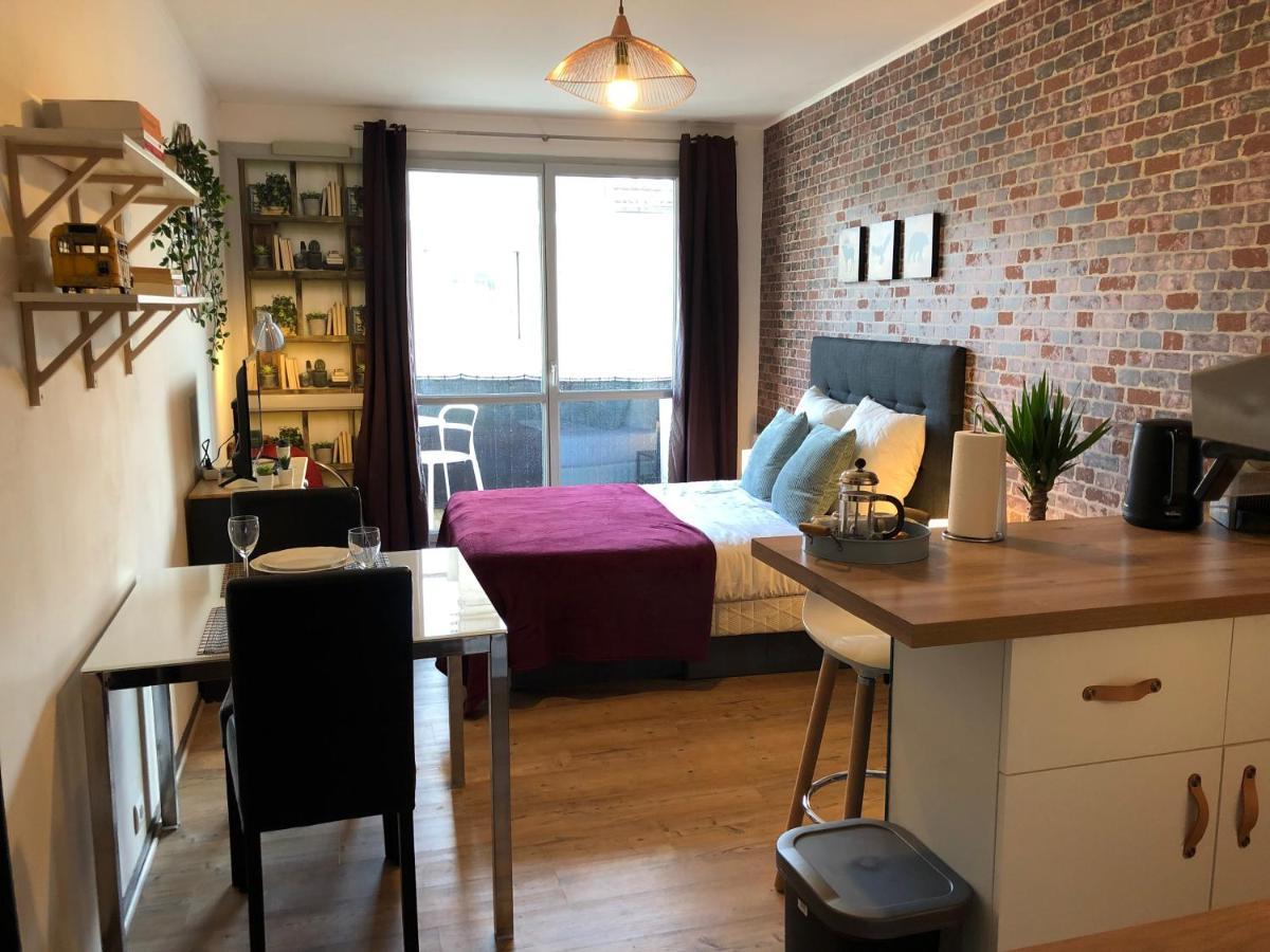 Studio Avec Balcon & Parking Gratuit - Tours Gare Eksteriør billede